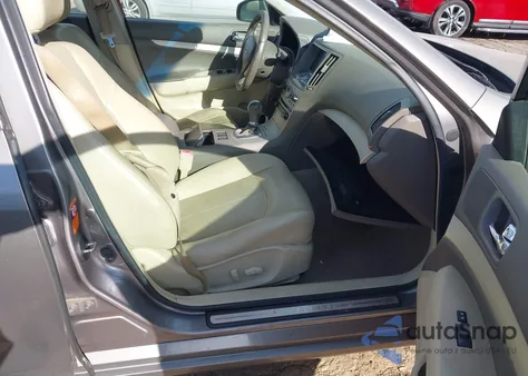 2008 Infiniti G35 Journey из США, поврежденный, VIN JNKBV61E78M210914